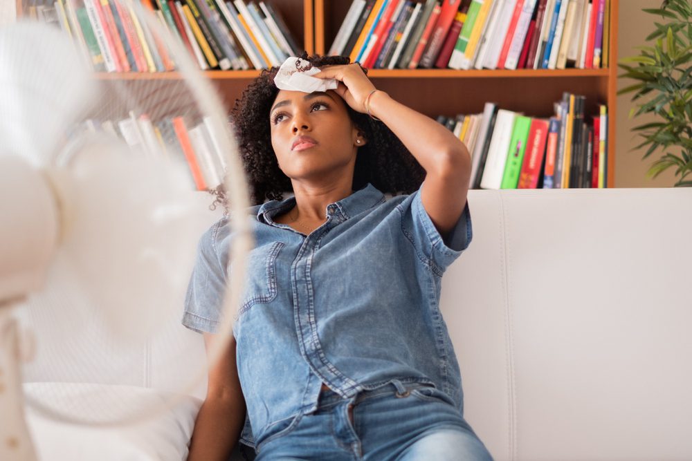 How Does An Air Conditioner Dehumidify My Home?
