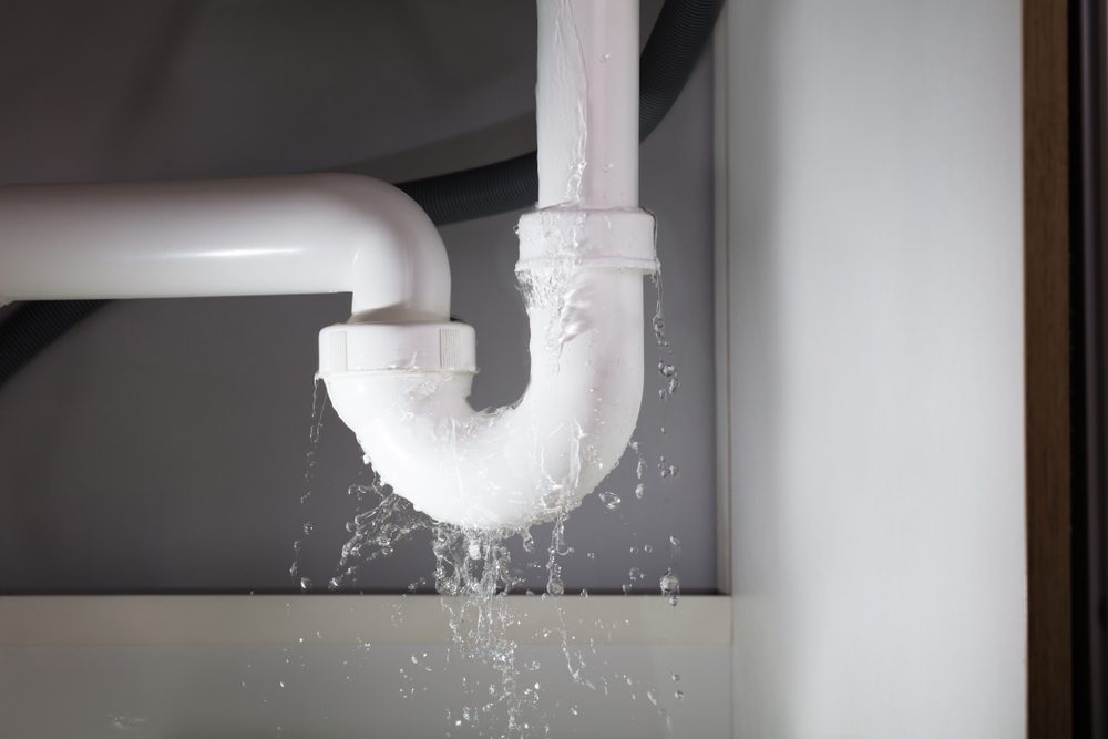5 Water Line Leak Symptoms